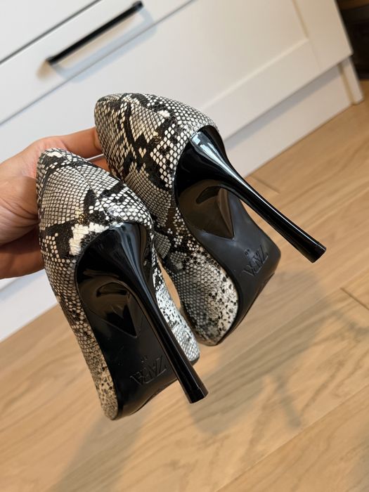 Туфлі zara 40р, нові