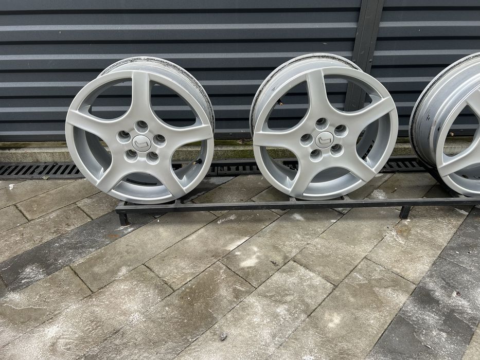 Диски 16R 5x114.3 6.5J ET42  Nissan Mazda Toyota Kia Renault Hyndai
