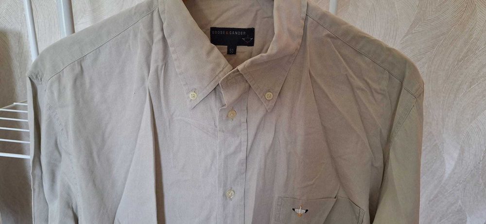 Light Beige Shirt. Goose & Gander