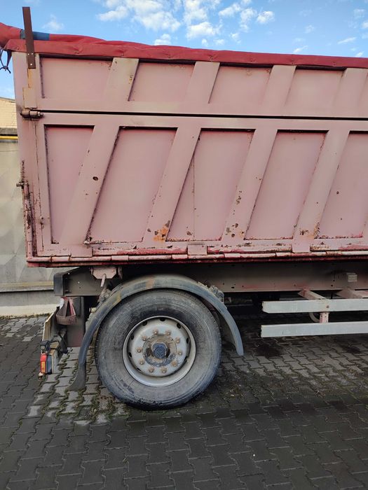 Прицеп бортовий  вживаний