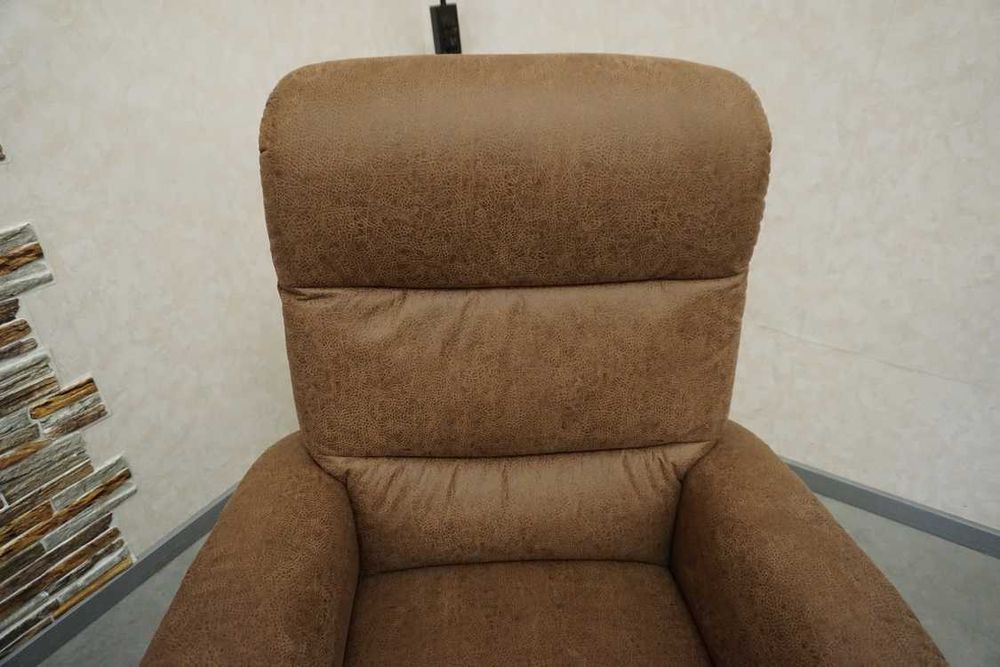 Fotel Elektryczny Geriatryczny pilot pomoc wstawania Senior (w-948)