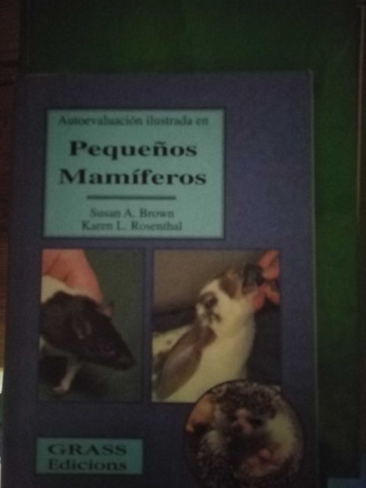 Livros e atlas de Veterinária, como novos!