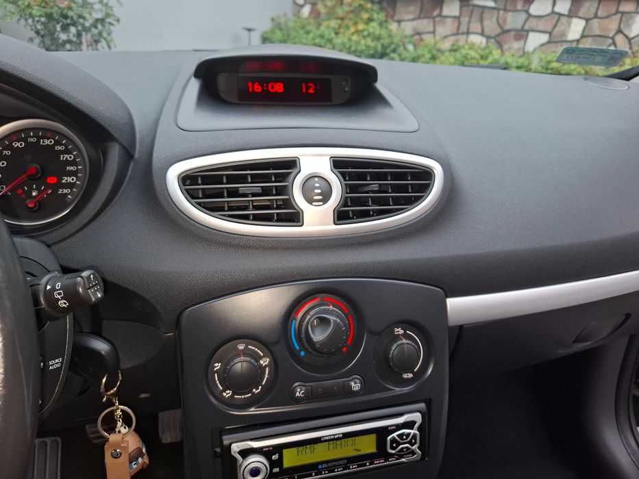 Renault Clio III 1.2 Benzyna | Niski Przebieg 123 tys. km | Klimatyzacja | Zadbane