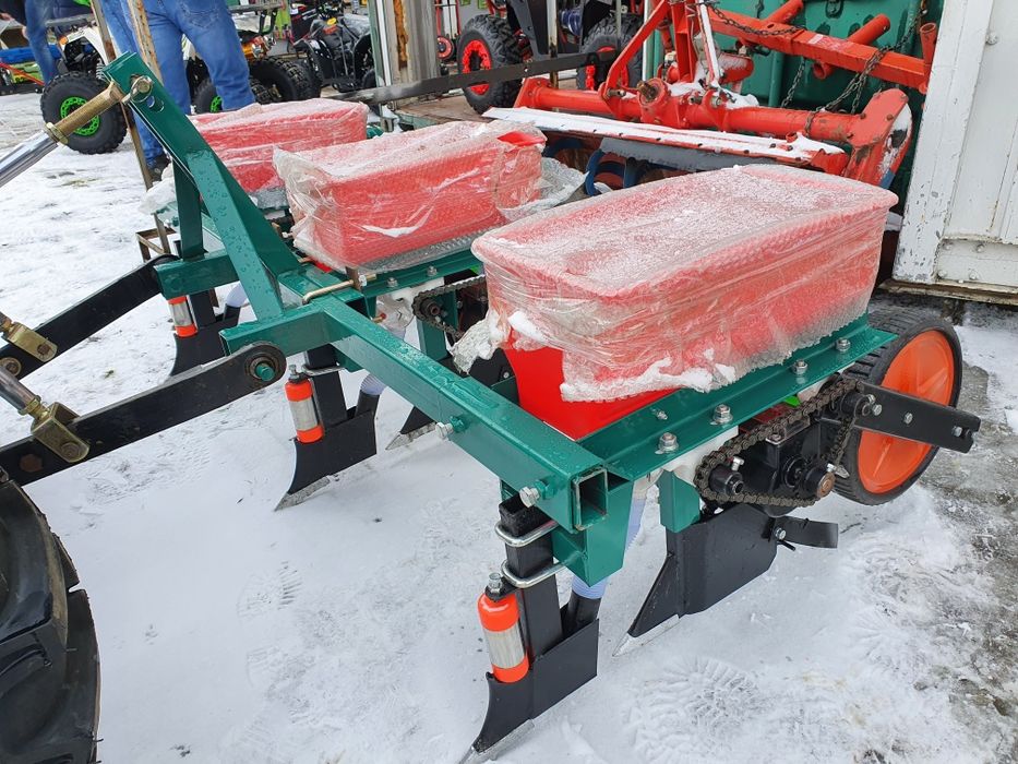 Сіялка 3 ряд. зернова до трактора