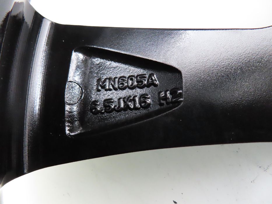 Alufelga 16'' Oxxo 4x108 6,5j Et38 Kba50086