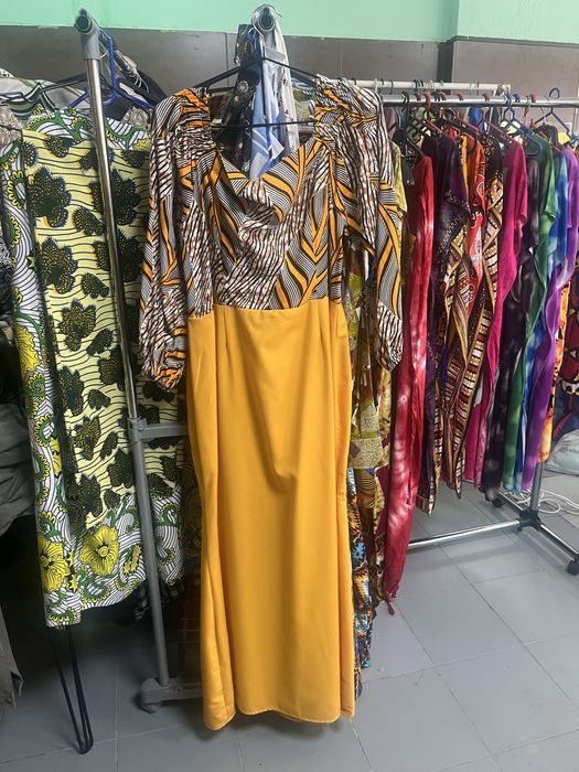 Roupas feito à mao