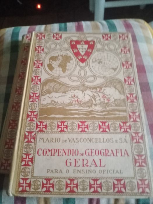 Compêndios de Geografia Do ano 1921 e 1928