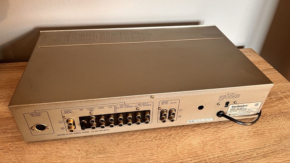 Przedwzmacniacz Technics su-9011