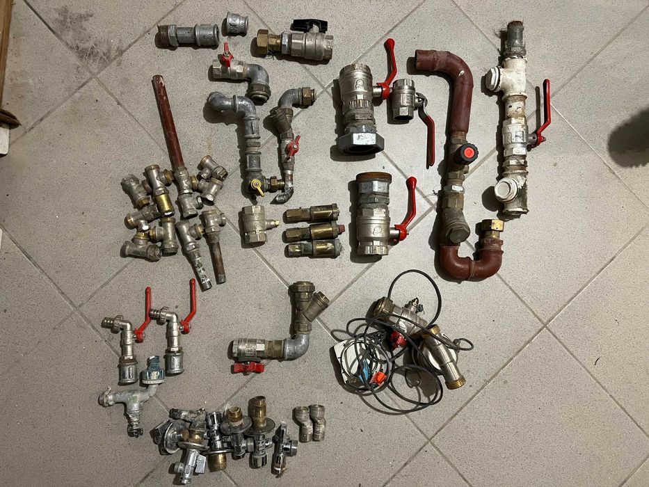 Zawory kulowe głowice ciepłomierz akcesoria hydrauliczne i gazowe