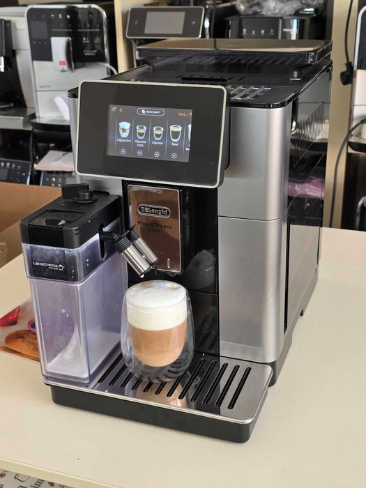 Кавомашина DeLonghi PrimaDonna Soul ECAM612.55