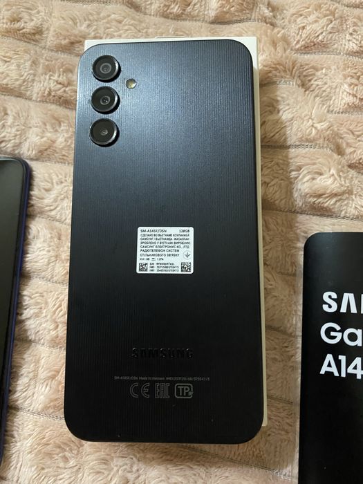 Самсунг А14 та А107F