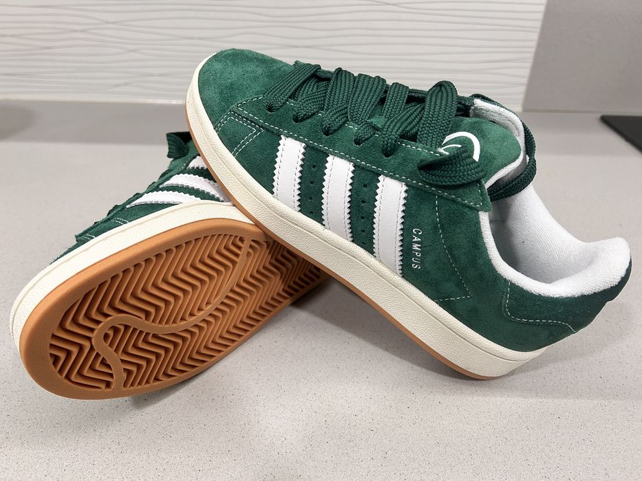 Sapatilhas Adidas Campus 00s nunca usadas