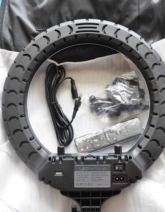 Хіт! Оригінальна кільцева лампа велика професійна 54см RL-21,18 штатив