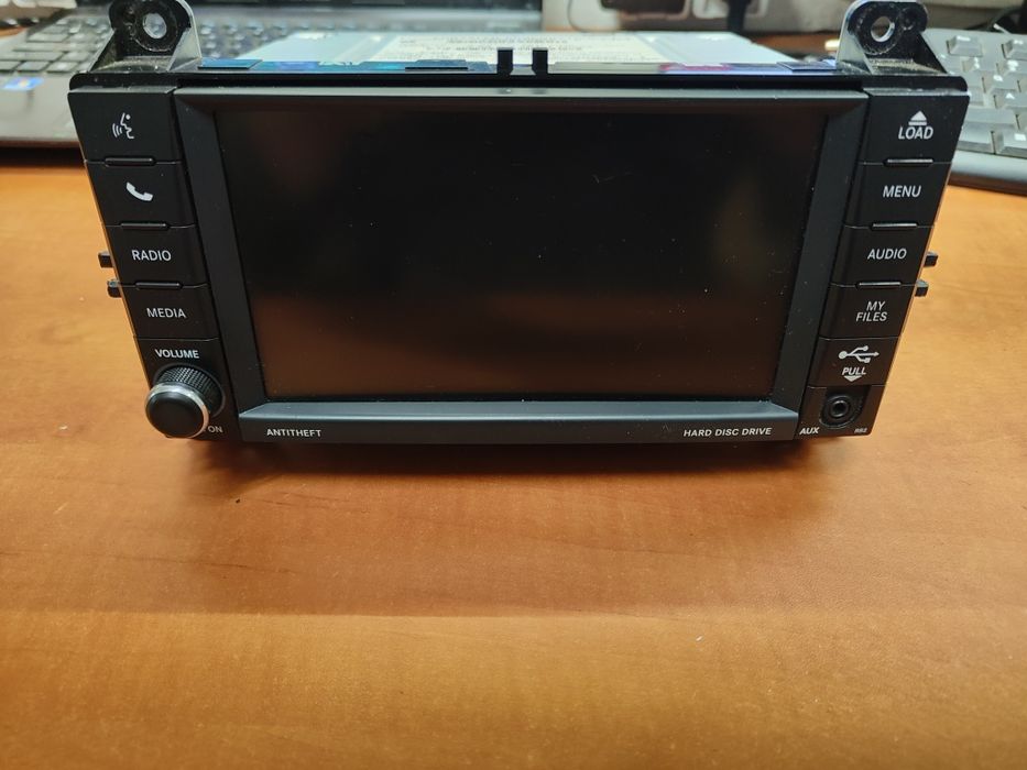 Sprzedam radio / nawigację Dodge Jeep