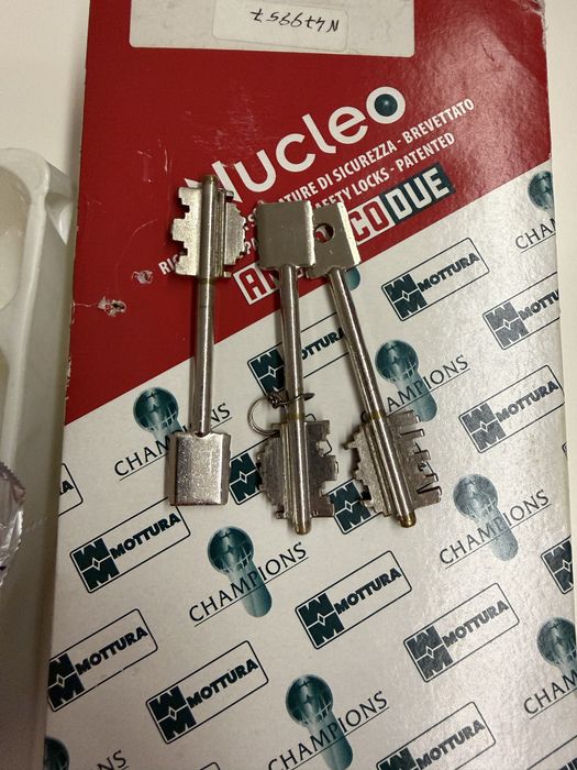 Núcleo para porta MOTTURA