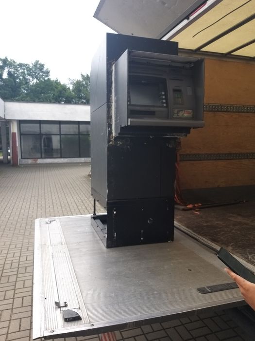 Przeprowadzki Transport przewóz rzeczy