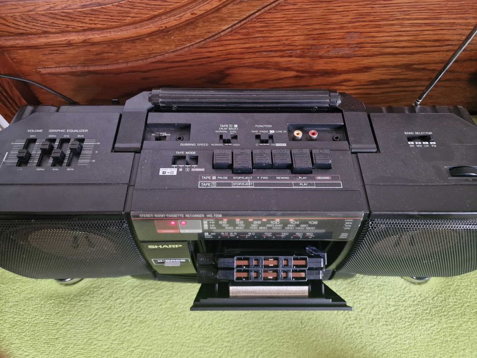 Boombox kasety audio glosniki