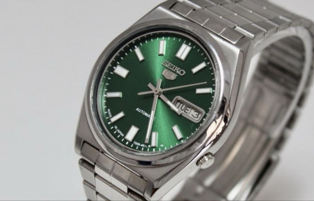 Seiko 5 Automático - Verde Metálico - Japan