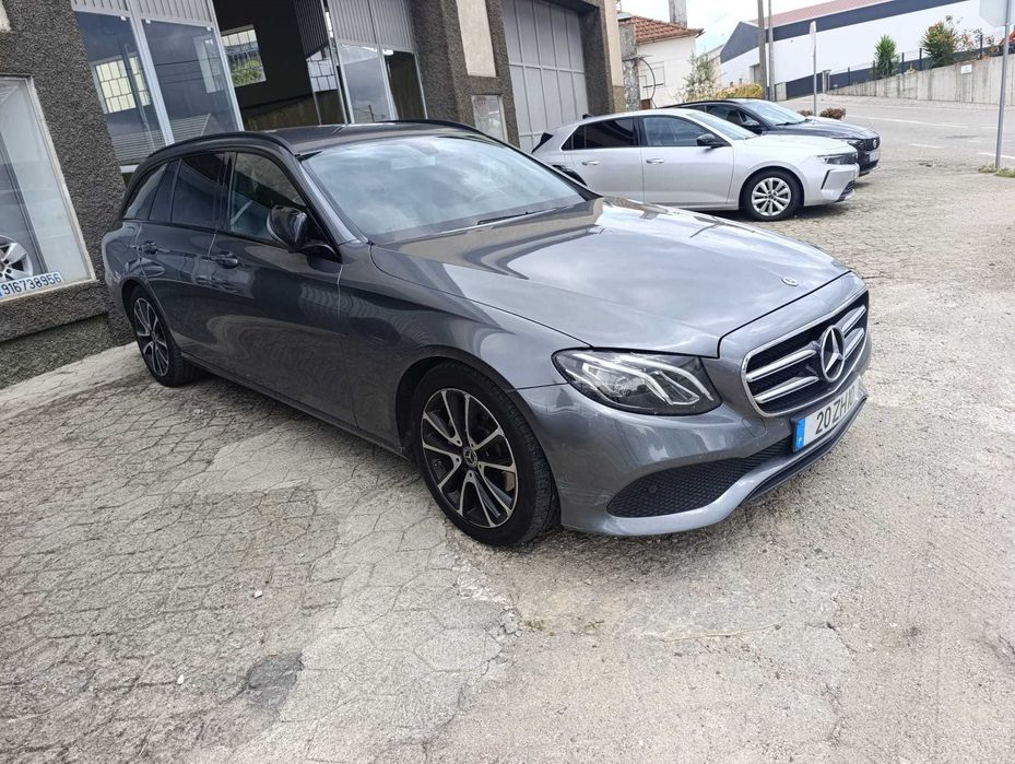 Mercedez-Benz E220 D AMG