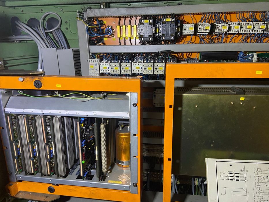 Fresadora CNC MIKRON WF21D