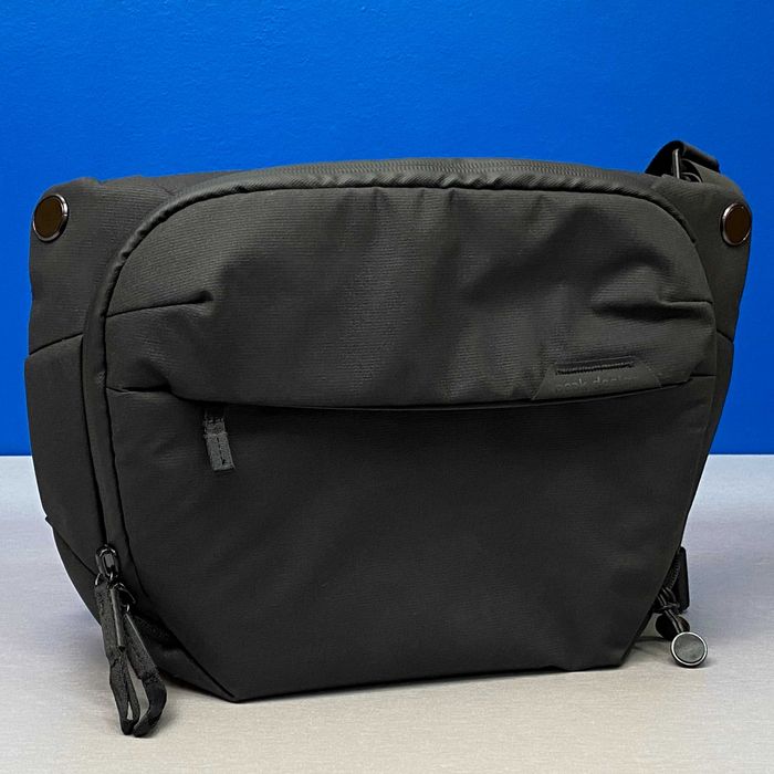 Peak Design Everyday Sling 6L
