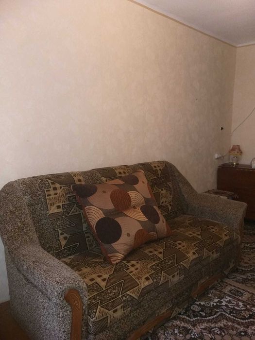 Сдам комнату в коммуне улица Космонавтов/Ост. 10 Квартал/Парк Горького