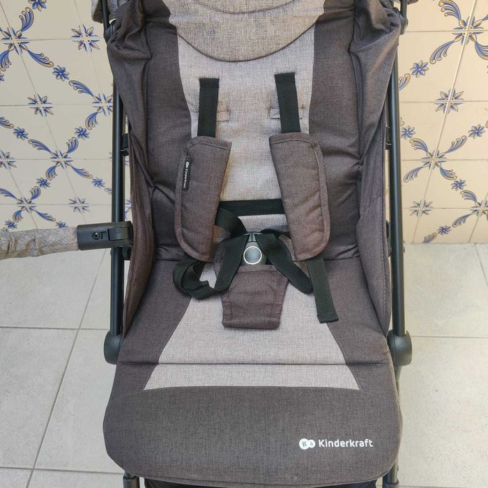 Carrinho de bebé kinderkraft INDY