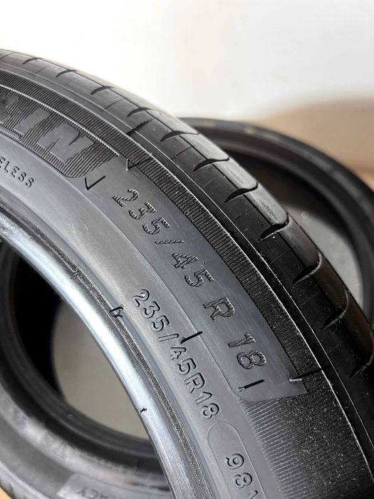 Pneus Michelin e-Primacy - 235/45/18 - Como NOVOS