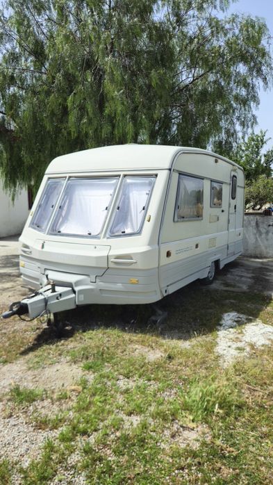 Caravana para mudar de família
