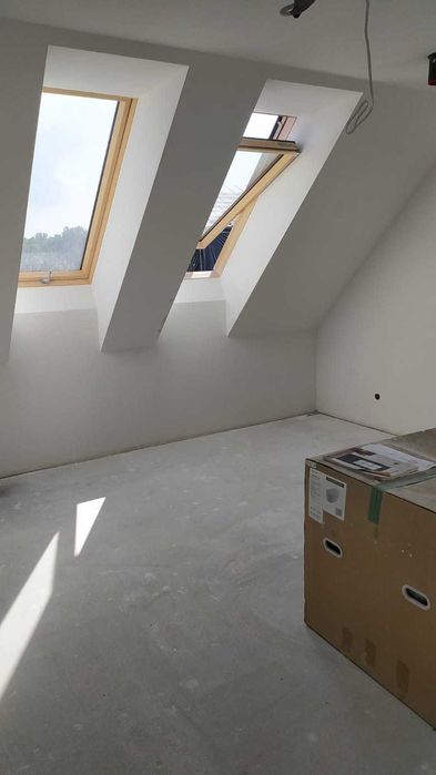 Wykończenia wnętrz , ocieplenia poddaszy, malowanie , szpachlowanie