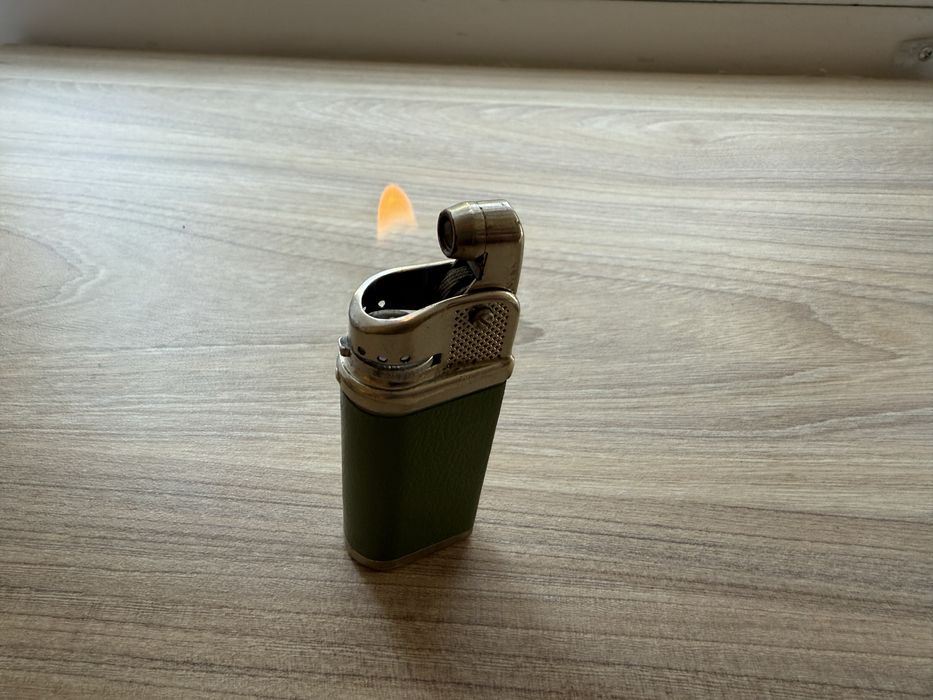 Зажигалка СССР Огонек Сумы