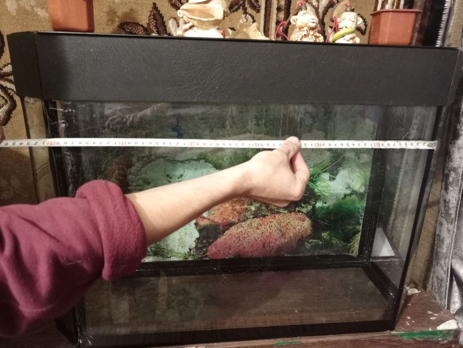 Продам аквариум на 90 литров