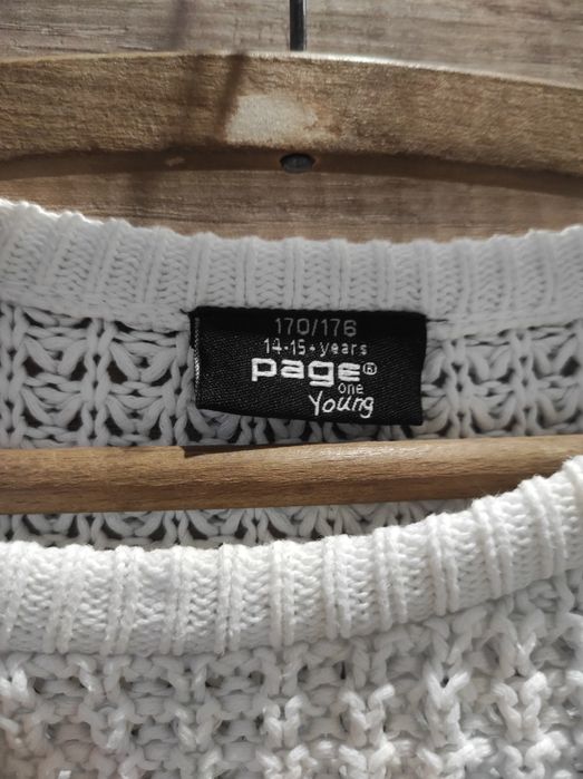 Sweter damski z napisem