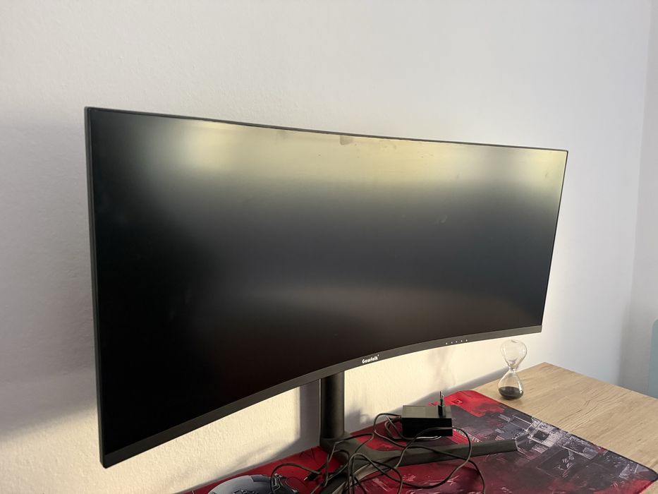 Monitor Gawfolk Curvo UWQHD 4K  34 Polegadas 165hz