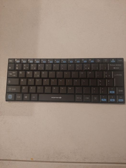 Klawiatura bluetooth