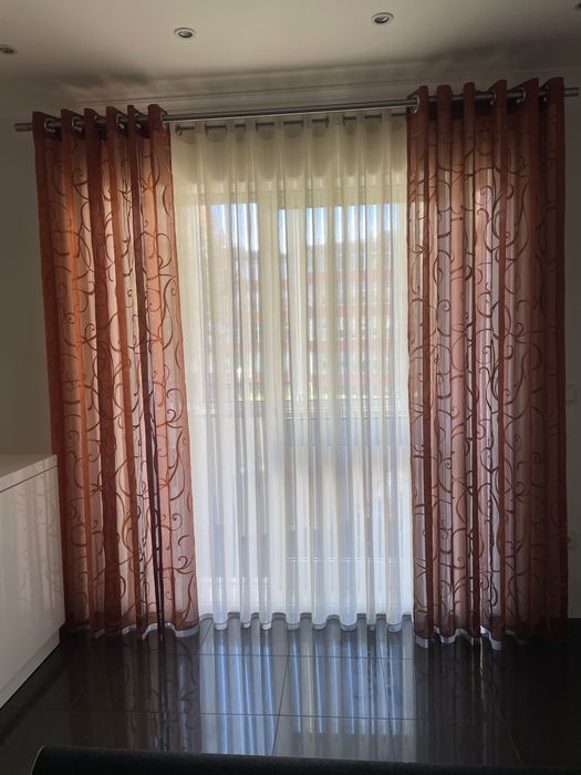 Cortinados + reposteiro + varão duplo