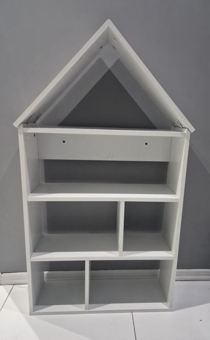 Polka do pokoju dla dziecka. Polka na ksiazki