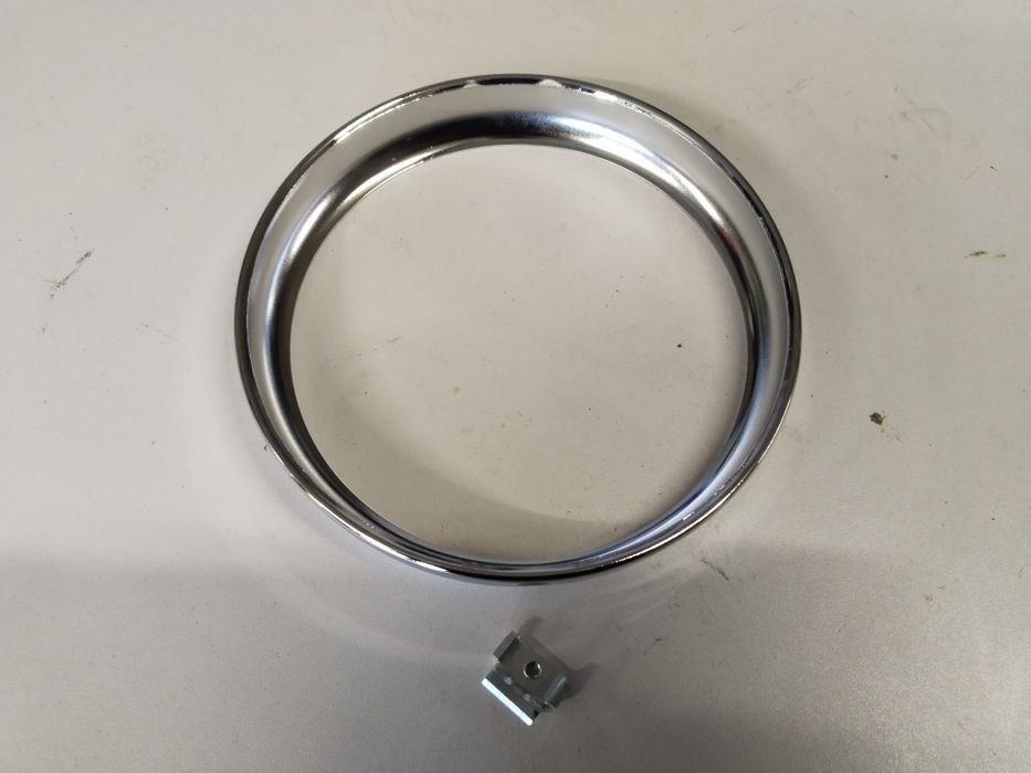 Wfm m06 nowa ramka lampy przód chrom + blaszka mocowanie uchwyt