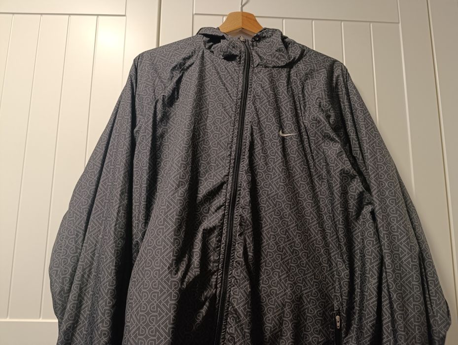 Wiatrówka Nike dwustronna