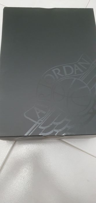 Air Jordan 1 Mid SE Branco e Azul