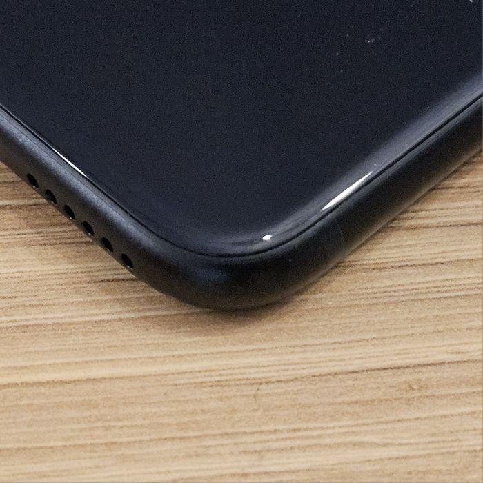 Telefon Apple iPhone SE 2022, 64GB Idealny stan! Bez rys!! Jak nowy!