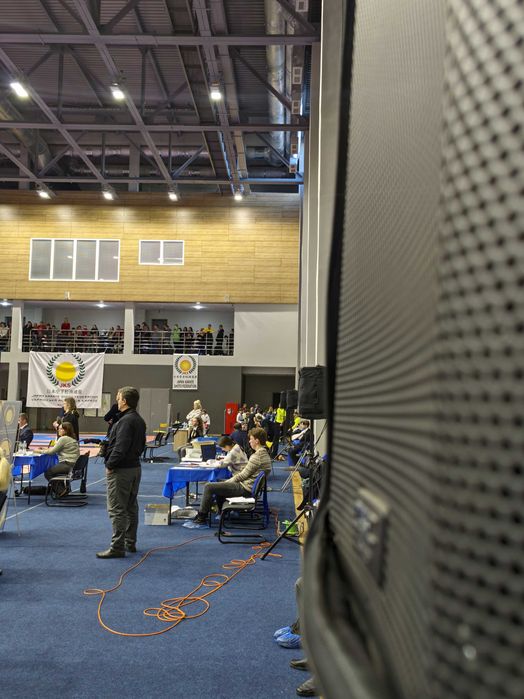 Аренда проектора с экраном. Озвучка спортивных и.т.д мероприятий