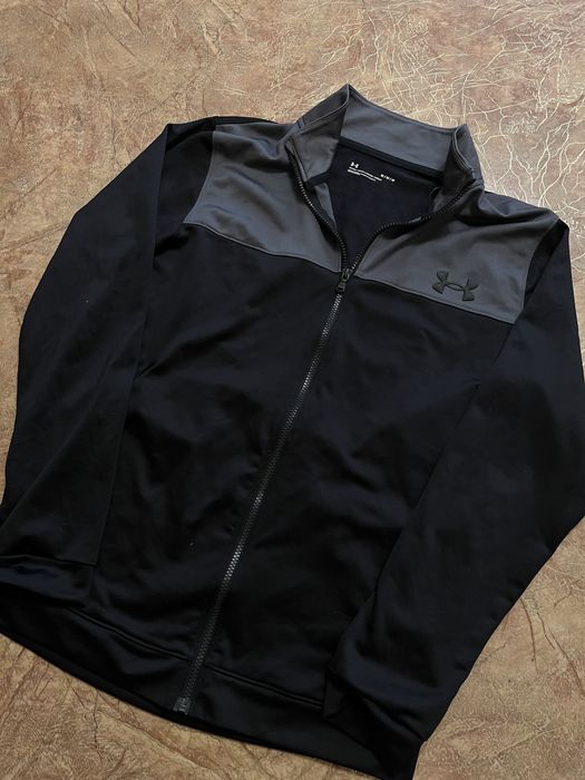 Under Armour олимпийка кофта худи