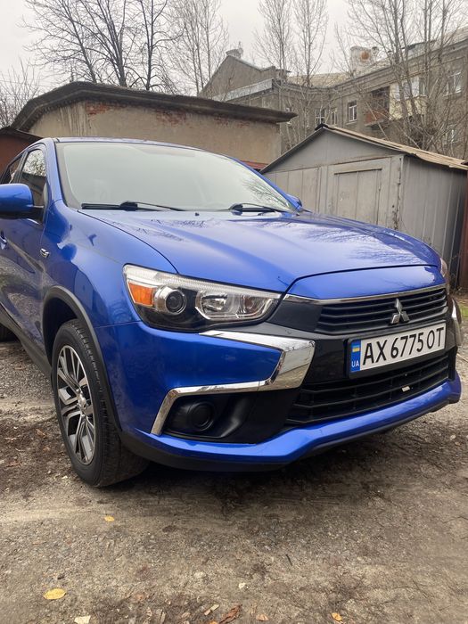 2016 Mitsubishi Outlander Sport AWD 2.4L Газ/Бензин