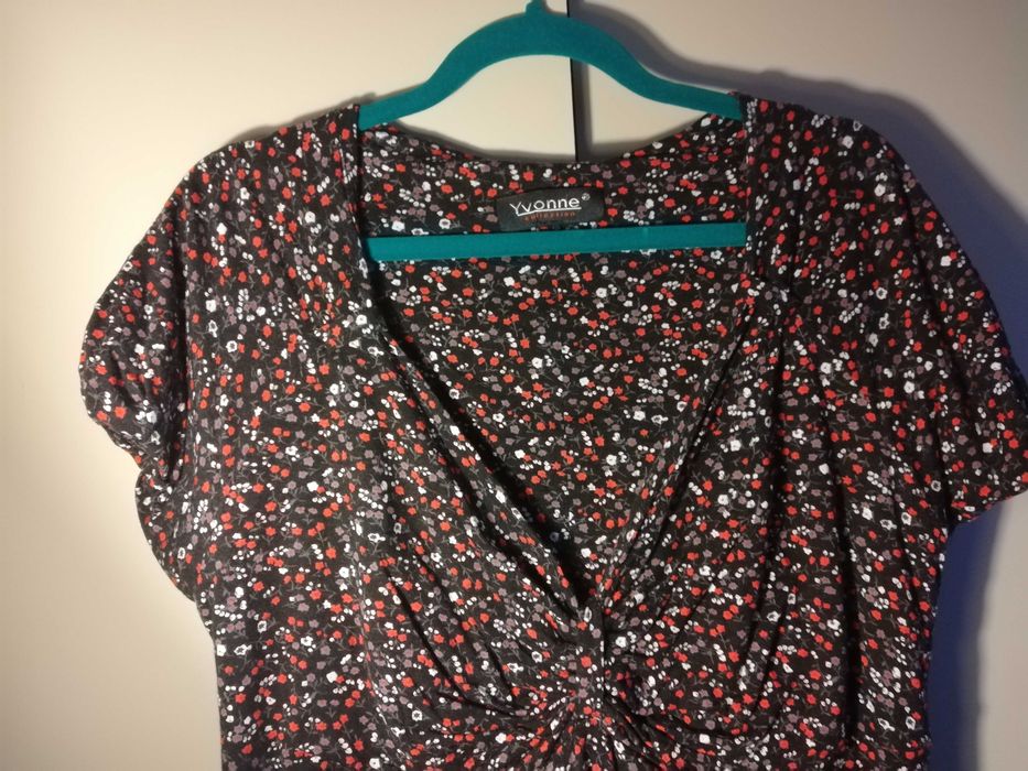 Sukienka boho w drobne kwiaty M
