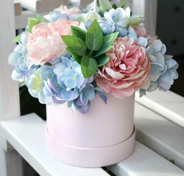 Flower box sztuczne kwiaty dekoracja