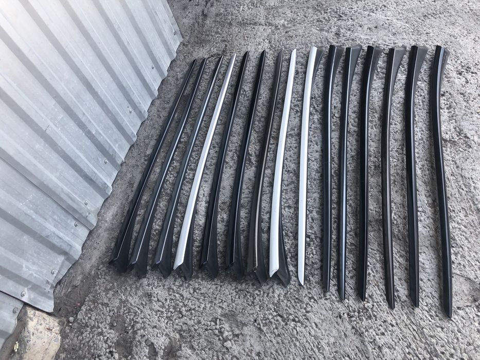 Молдинг лобового скла накладки на дах Пежо 3008, 5008