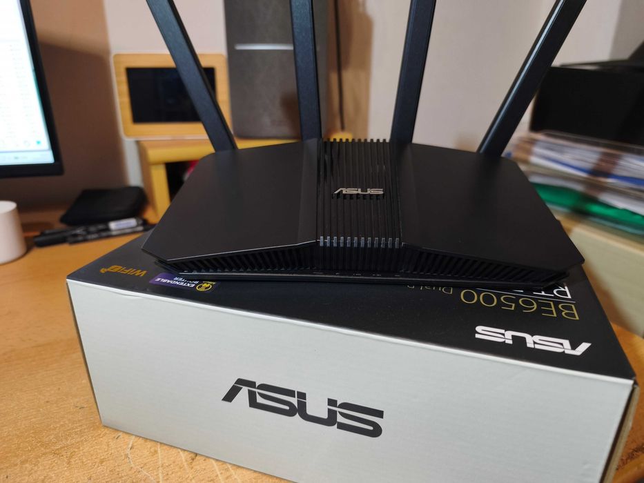 Router Asus RT-BE82U