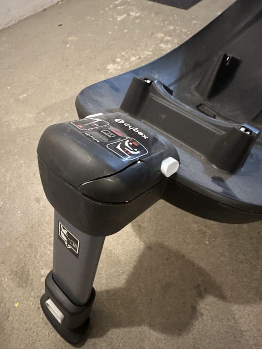 Fotelik Cybex z baza isofix