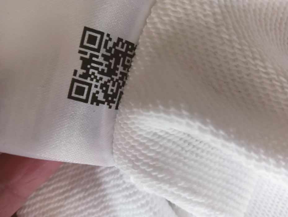 Bluza  unisex Loro Piana L dobra na M